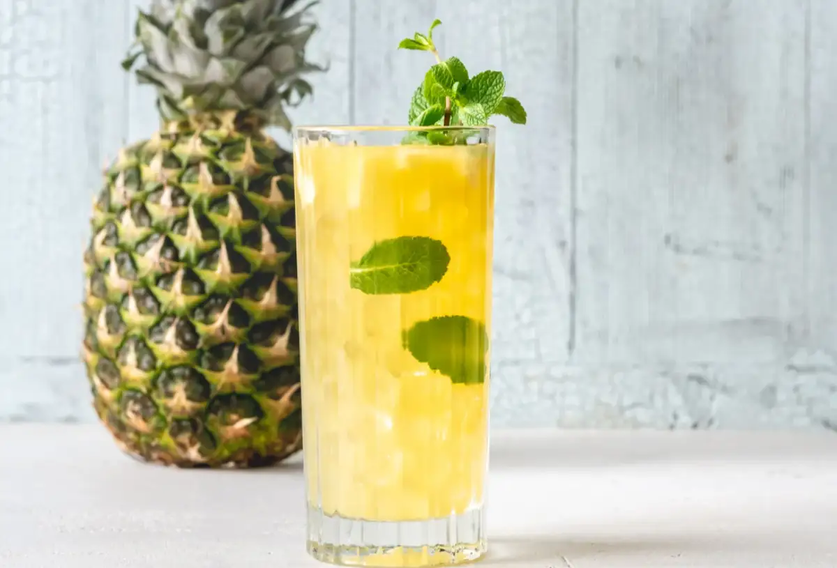 Mojito à l'Ananas - Cocktail Tropical aux Accents Cubains