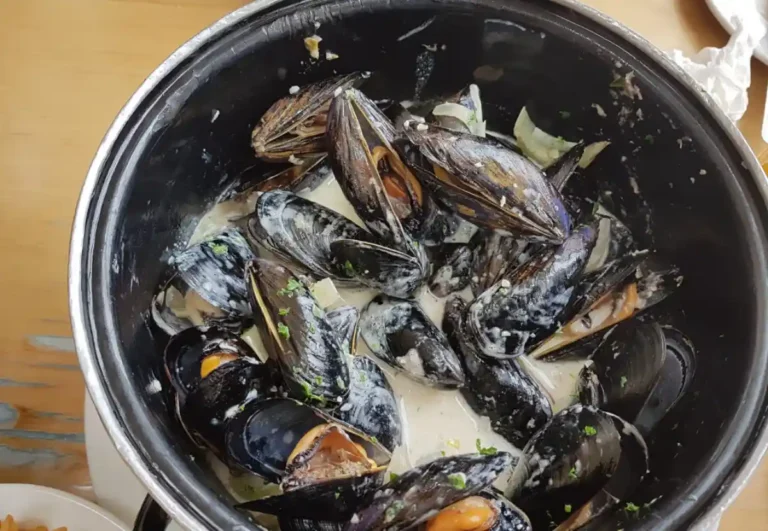 Moules Marinières
